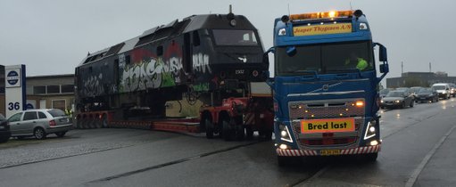 Transport af tog - Særtransport. Kranopgave og transport på Blokvogn.
